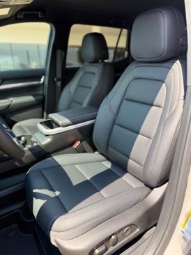 New 2026 GMC Terrain Elevation w/ Elevation Premium Package image 11