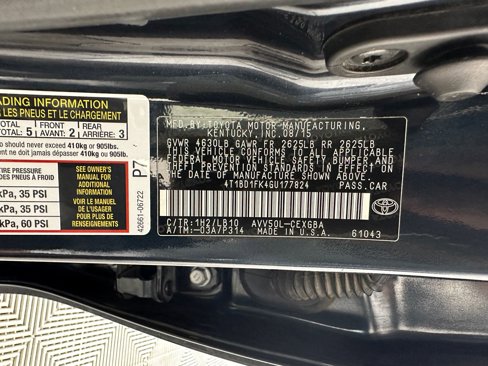 Used 2016 Toyota Camry XLE image 30