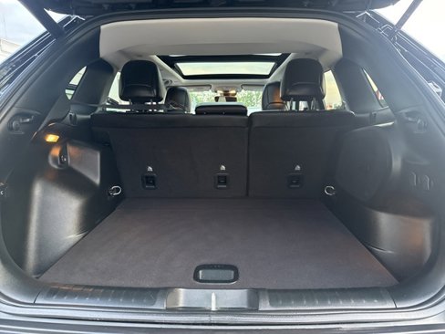 Used 2022 Jeep Cherokee Limited image 29