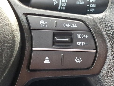 Used 2023 Honda HR-V LX image 21