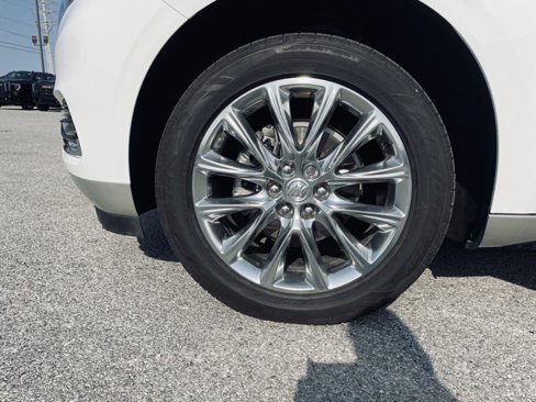 Used 2021 Buick Enclave Essence w/ Sound and Sites Package image 30