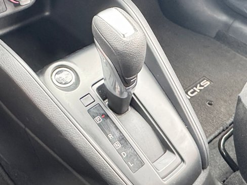 Used 2024 Nissan Kicks S image 39