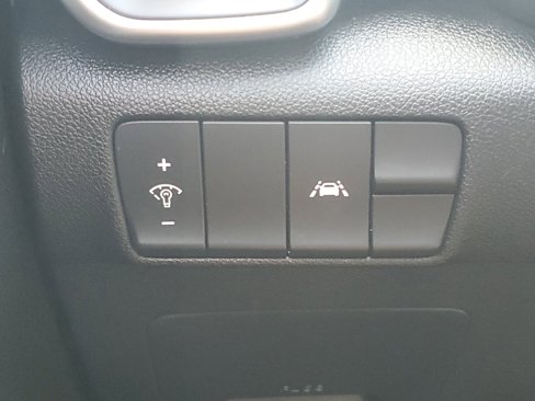 Used 2022 Kia Sportage LX image 32