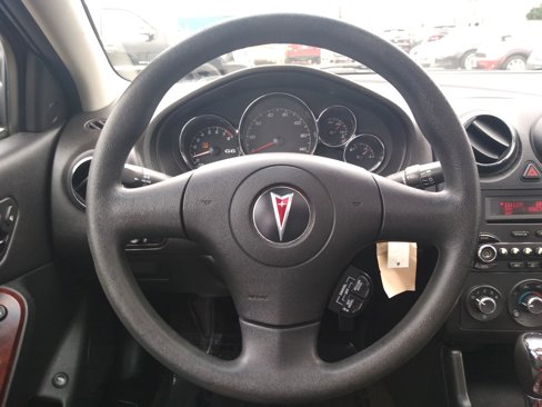 Used 2009 Pontiac G6 Sedan w/ Sun And Sound Package image 12