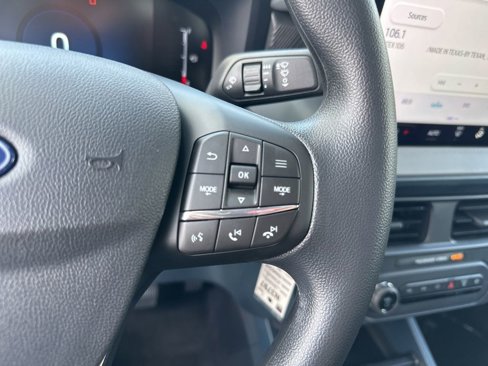 New 2025 Ford Maverick XL image 19