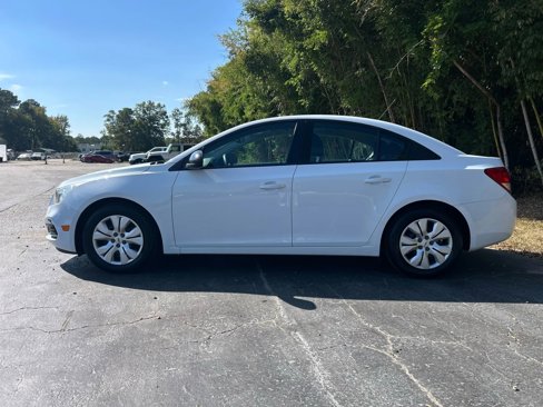 Used 2015 Chevrolet Cruze LS image 10