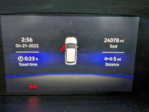 Used 2022 Volkswagen Taos SE w/ Driver Assistance Package image 10