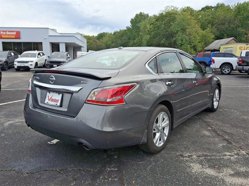 Used 2015 Nissan Altima 2.5 SL w/ Technology Package image 6