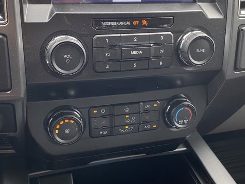 Used 2020 Ford F150 XLT w/ Equipment Group 302A Luxury image 19