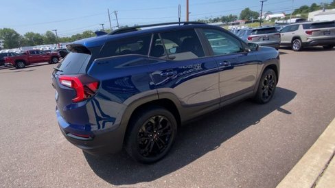 Certified 2022 GMC Terrain SLE w/ Driver Convenience Package image 10