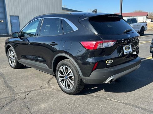 Certified 2022 Ford Escape SEL image 3
