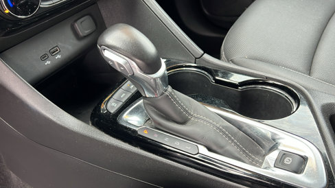 Certified 2024 Buick Encore GX Sport Touring image 20