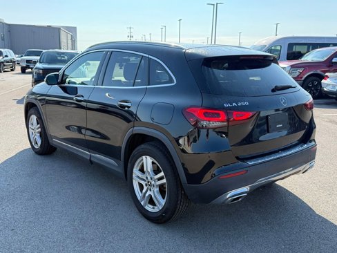 Used 2022 Mercedes-Benz GLA 250 4MATIC image 21