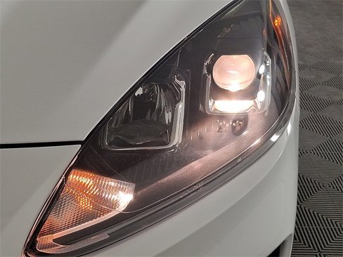 Used 2021 Ford Escape SE image 13