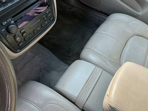 Used 2004 Cadillac De Ville image 24