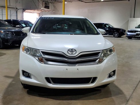 Used 2013 Toyota Venza XLE image 2