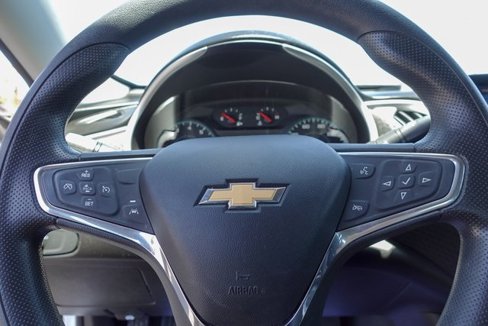 Used 2020 Chevrolet Malibu LS w/ Driver Confidence Package II image 16