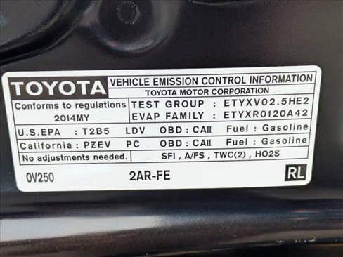 Used 2014 Toyota Camry LE image 21