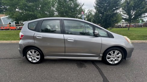 Used 2010 Honda Fit Sport image 7