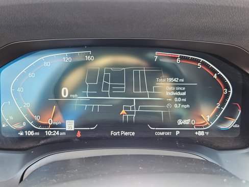 Certified 2022 BMW 330i Sedan w/ M Sport Package image 32
