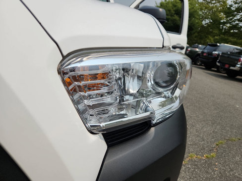 Certified 2017 Toyota Tacoma SR image 10