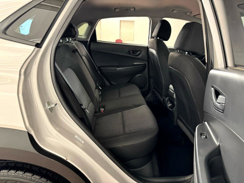 Used 2023 Hyundai Kona SEL image 30
