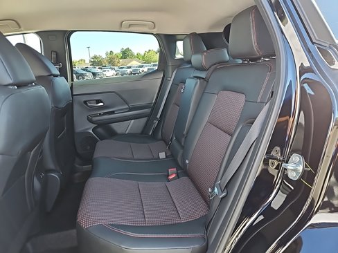 New 2026 Nissan Kicks SR w/ Cold Weather Package image 22
