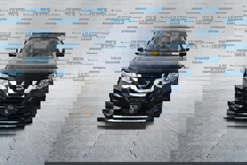 Used 2018 Nissan Rogue S image 17