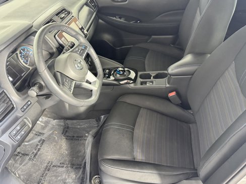 Used 2021 Nissan Leaf SV image 13