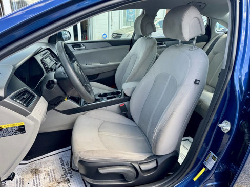 Used 2017 Hyundai Sonata SE image 10