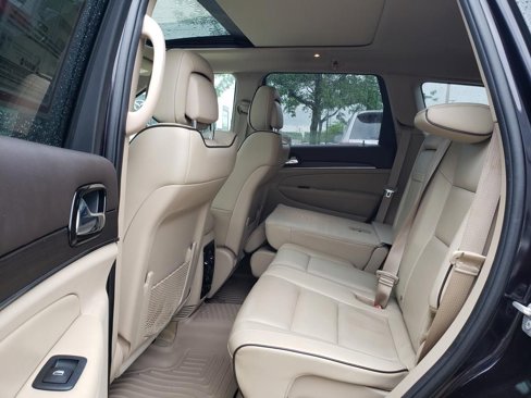 Used 2019 Jeep Grand Cherokee Overland image 21