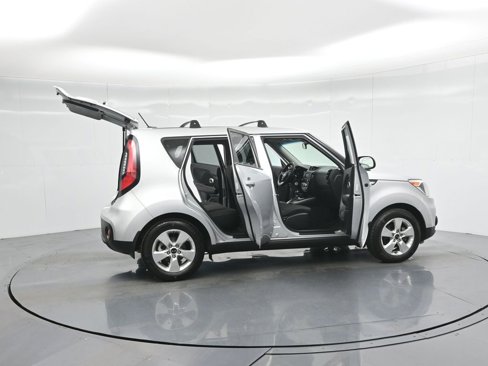 Used 2018 Kia Soul image 5