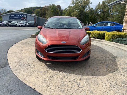 Used 2018 Ford Fiesta SE image 2