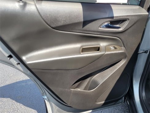 Used 2023 Chevrolet Equinox LT image 16