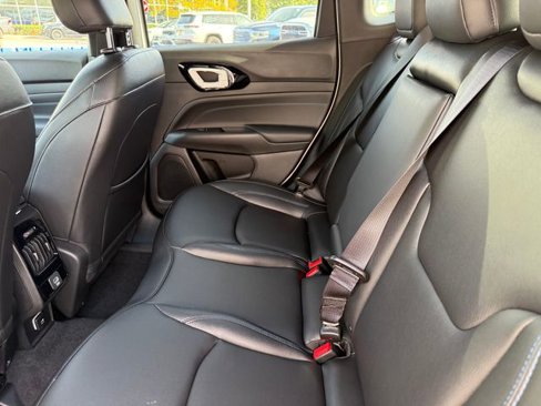 New 2026 Jeep Compass Limited image 7