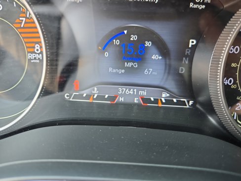 Used 2019 Jeep Cherokee Limited image 21