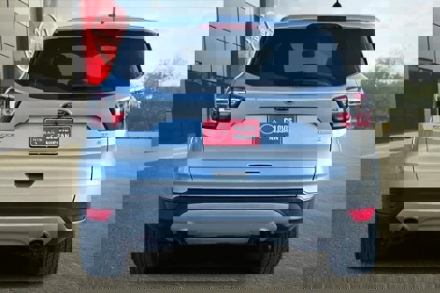Used 2017 Ford Escape SE image 8