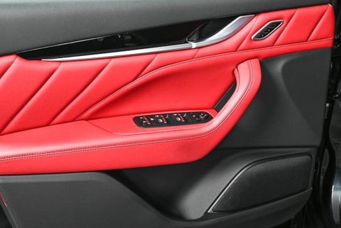 Certified 2022 Maserati Levante GT image 7