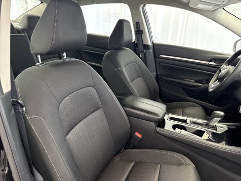 Used 2023 Nissan Altima 2.5 SV image 13