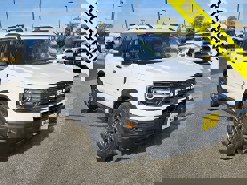 Used 2023 Ford Bronco Sport Big Bend w/ Convenience Package image 4