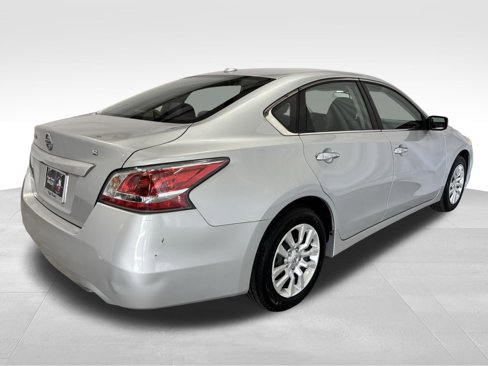 Used 2015 Nissan Altima 2.5 S w/ Power Driver Seat Package image 6