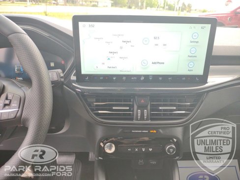 New 2025 Ford Escape ST-Line Elite w/ Tech Pack #2 image 22