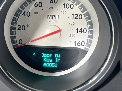 Used 2010 Dodge Challenger R/T image 12