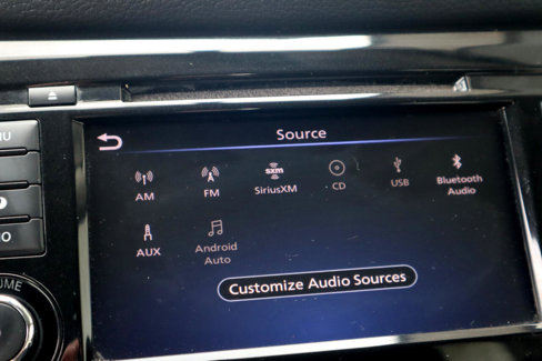 Used 2018 Nissan Rogue S image 61
