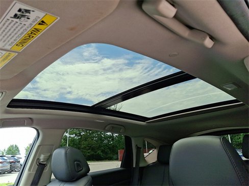 Used 2024 Acura RDX SH-AWD image 15