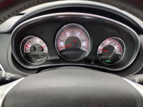 Used 2013 Chrysler 200 Touring image 22