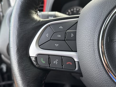 Used 2021 Jeep Renegade Trailhawk w/ Sun & Sound Group image 29
