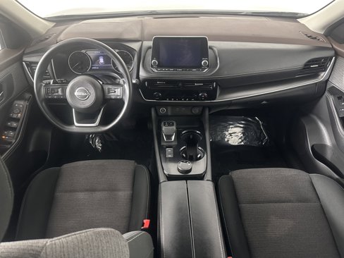 Used 2022 Nissan Rogue SV image 22