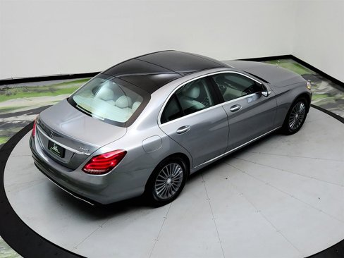Used 2015 Mercedes-Benz C 300 4MATIC Sedan image 36