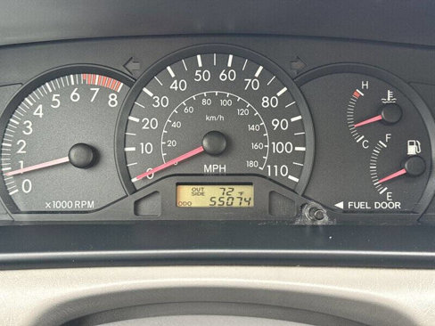 Used 2005 Toyota Corolla S image 24